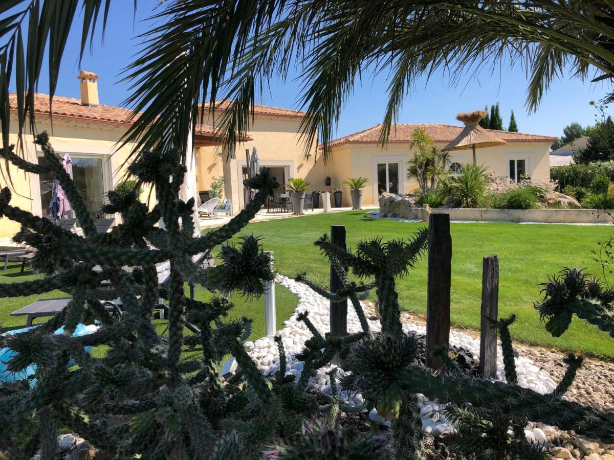 VILLA DES 2 SOLEILS - Housity