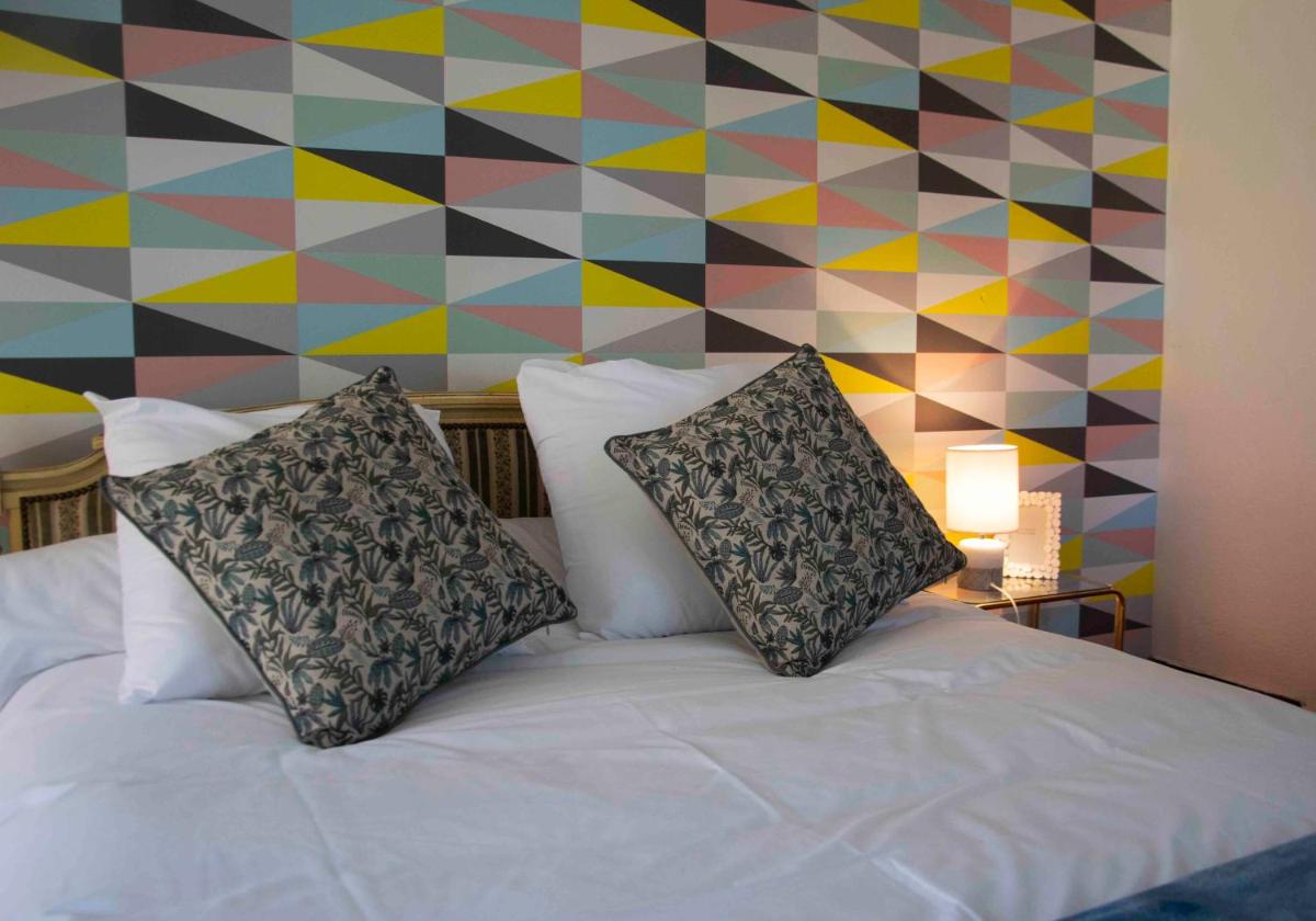 VILLA BLEUE - LES PINS - Housity