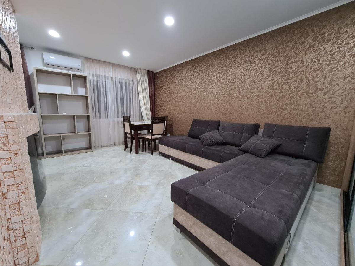 127-Avenue Apartment - Housity