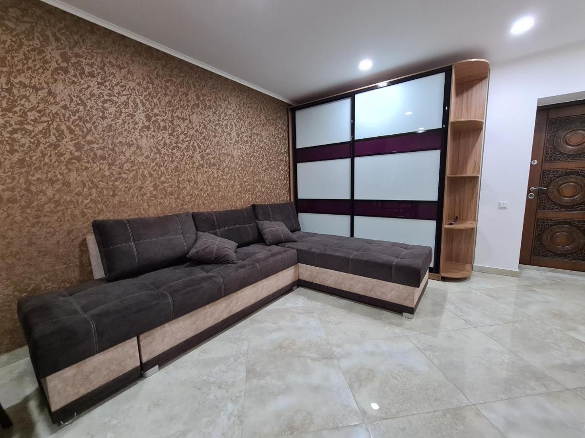 127-Avenue Apartment - Housity