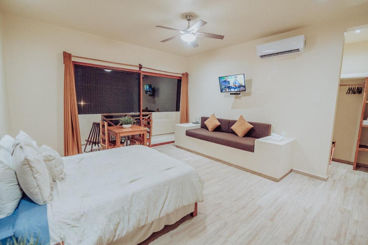 INCREDIBLE STAY 4 NIGHTS GET 1 EXTRA FREE NIGHT CHEF-YACHT-SPA Available - Housity