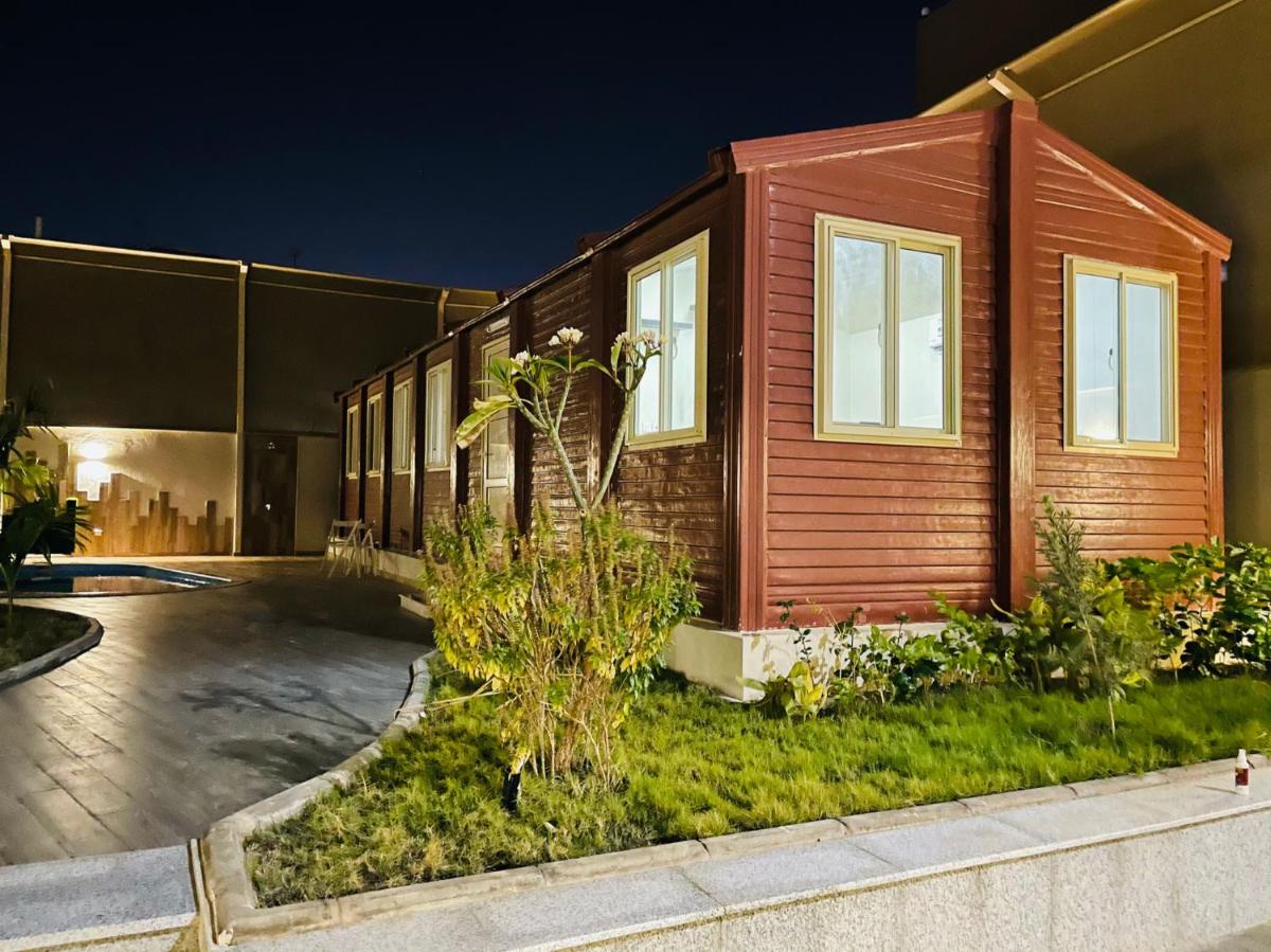 Green Oasis with Private Pool الواحة الخضراء مع مسبح خاص - Housity