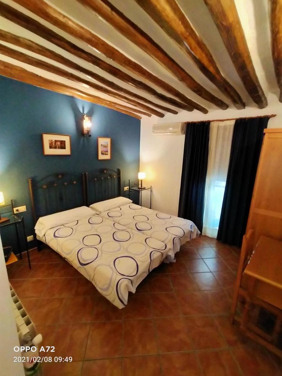 Hotel Rural Real de Laroles Nevada bike and treeking - Housity