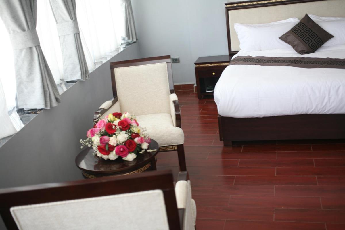 Yadonay Hotel - Housity