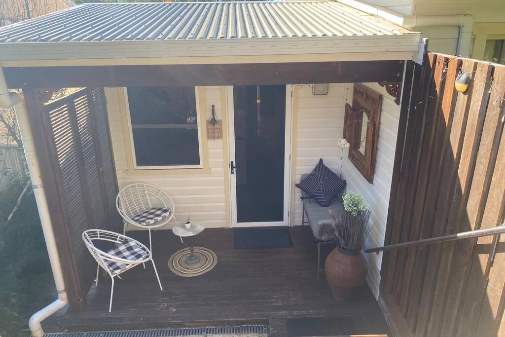 Cozy self-contained unit surrounded by nature - Housity