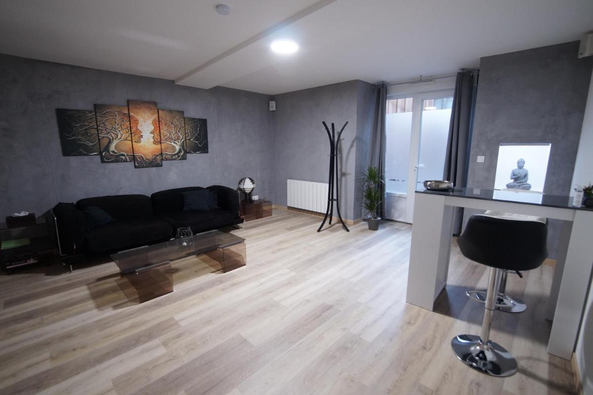 Appart\' spa privatif Gray - Housity
