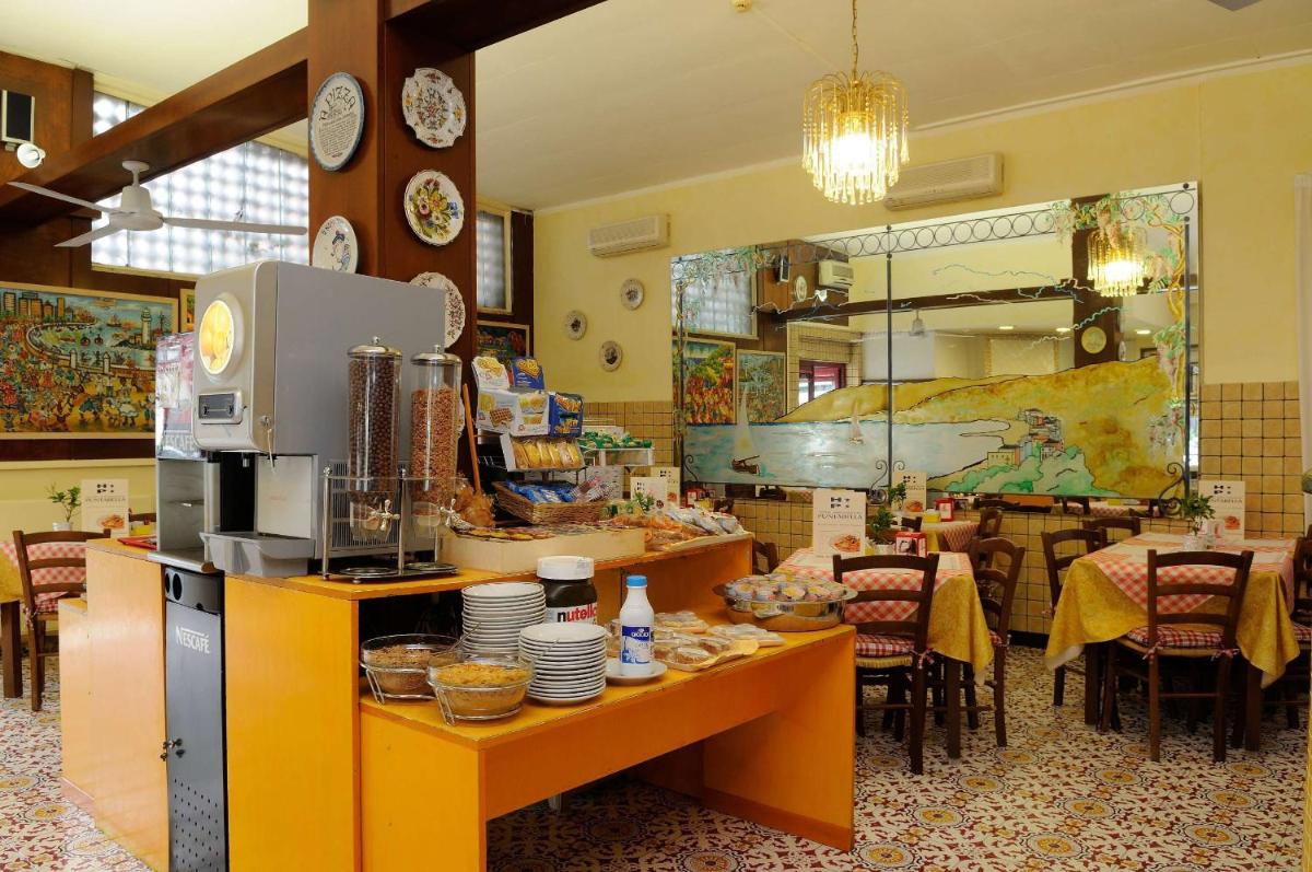Hotel Puntabella - Housity