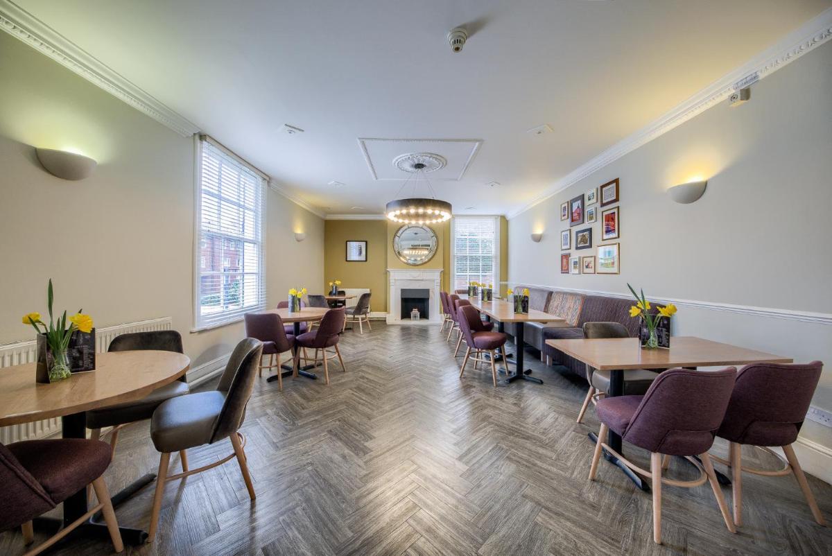 Grosvenor Hotel - Housity