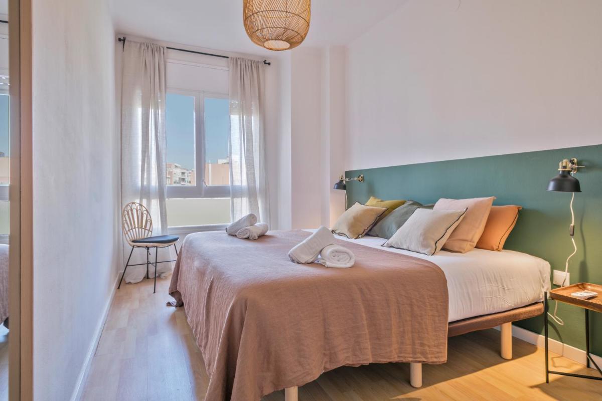 Habitat Apartments Plaza España Urban - Housity