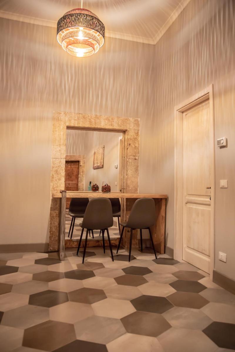 La Rondine - Housity