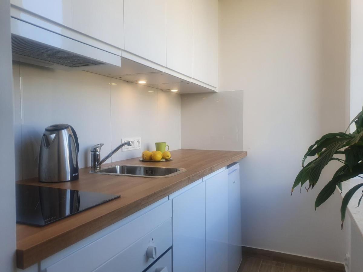 Flat Femina Street - Housity
