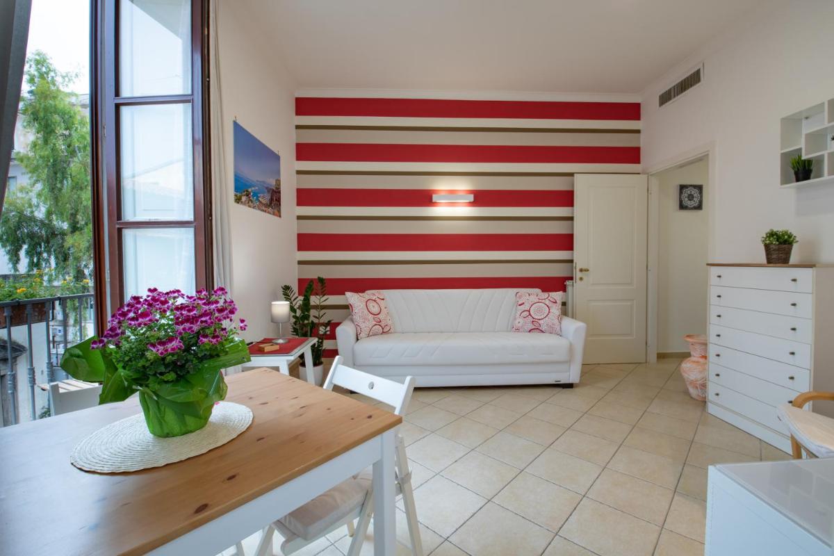 Sami Guest House - Housity