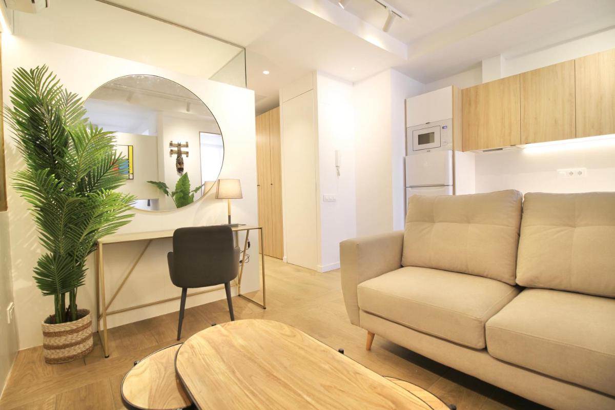 LOFT PORT EXPERIENCE - Housity