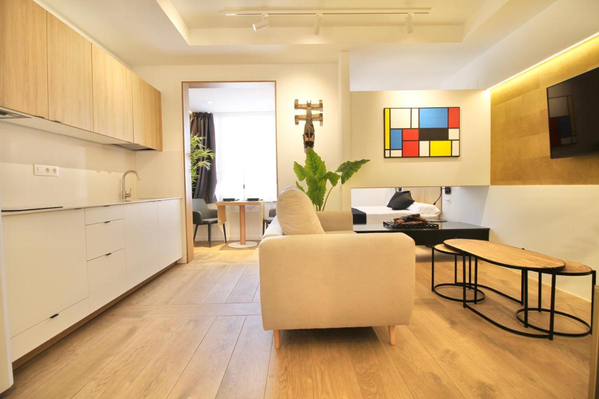 LOFT PORT EXPERIENCE - Housity