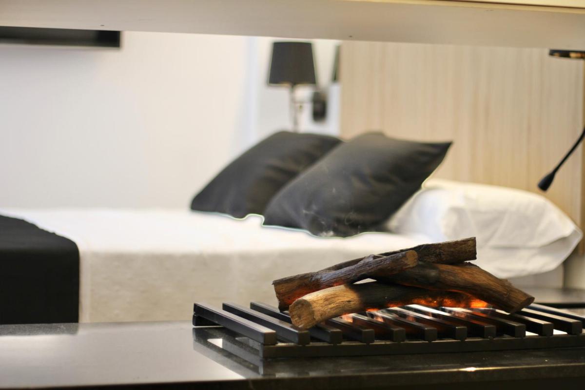 LOFT PORT EXPERIENCE - Housity
