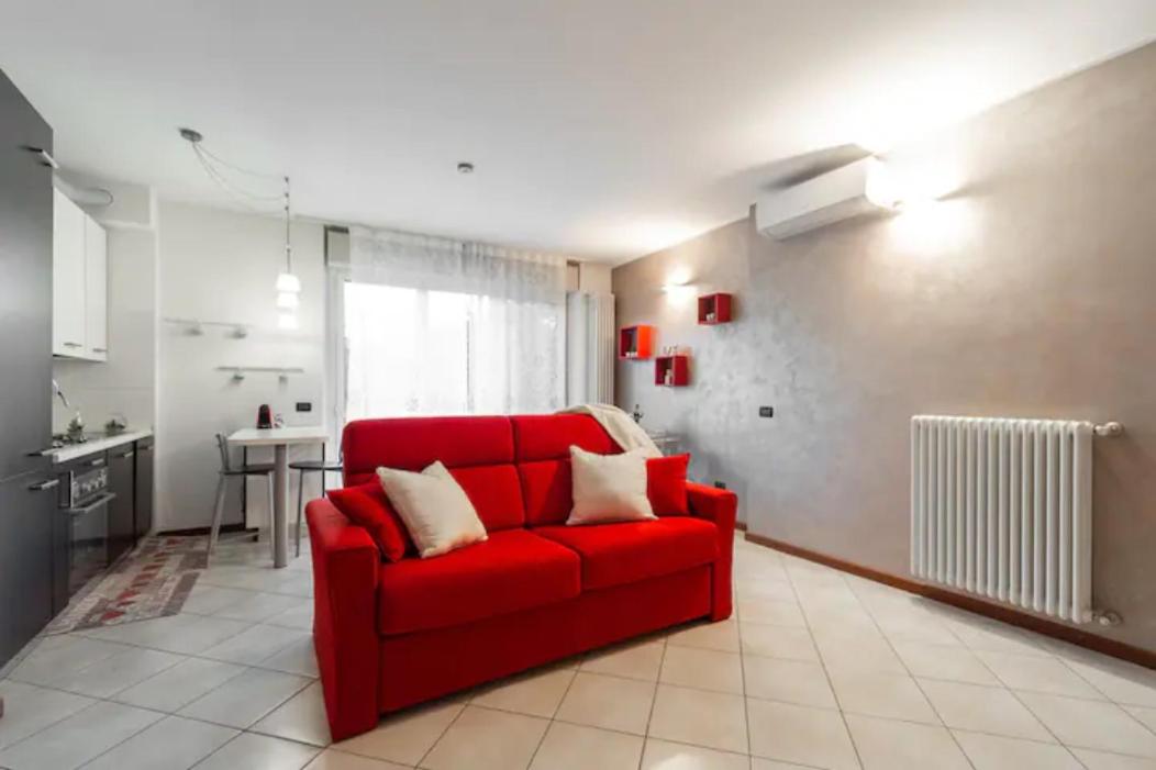 [LINATE GARDEN suite] - parcheggio gratuito - Housity