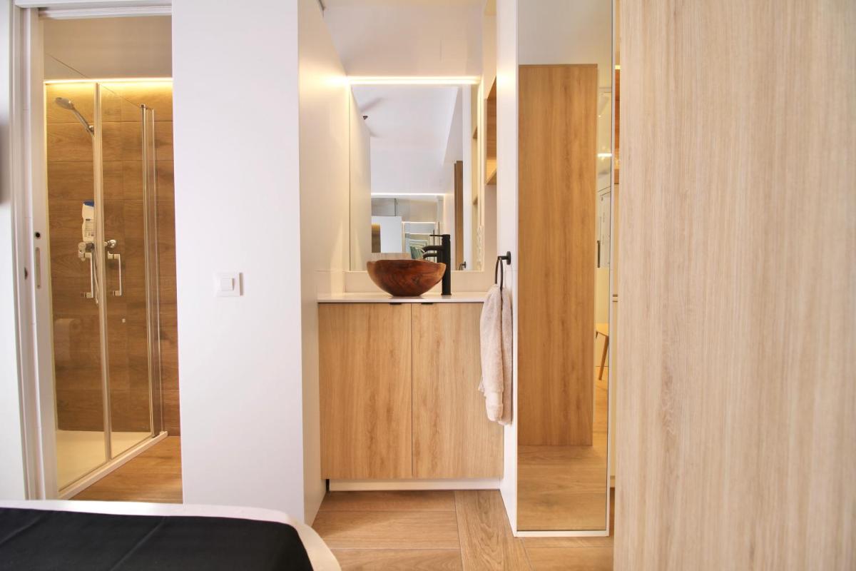 ESTUDIO PORT EXPERIENCE - Housity