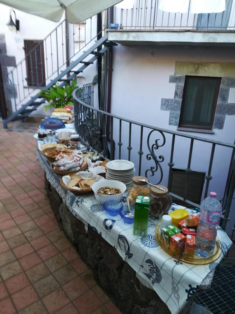 Suitetrails - AFFITTA CAMERE CASA DELLE ROSE