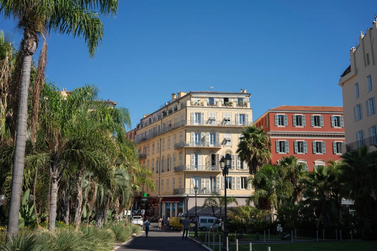 06J - Superb Duplex Loft with AC - SEA VIEW - Housity
