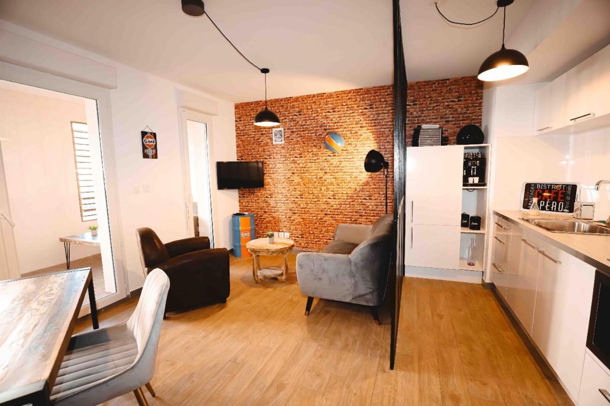 Appartement et Garage au Cœur de l'Isle - Housity