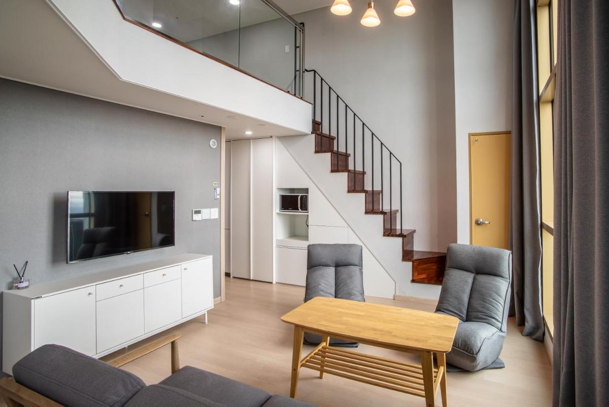 Jeju Central Park Residence - Housity