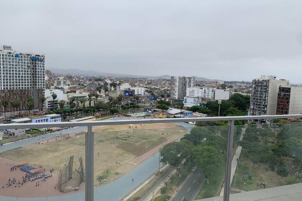 Barranco Penthouse ocean boardwalk - Housity