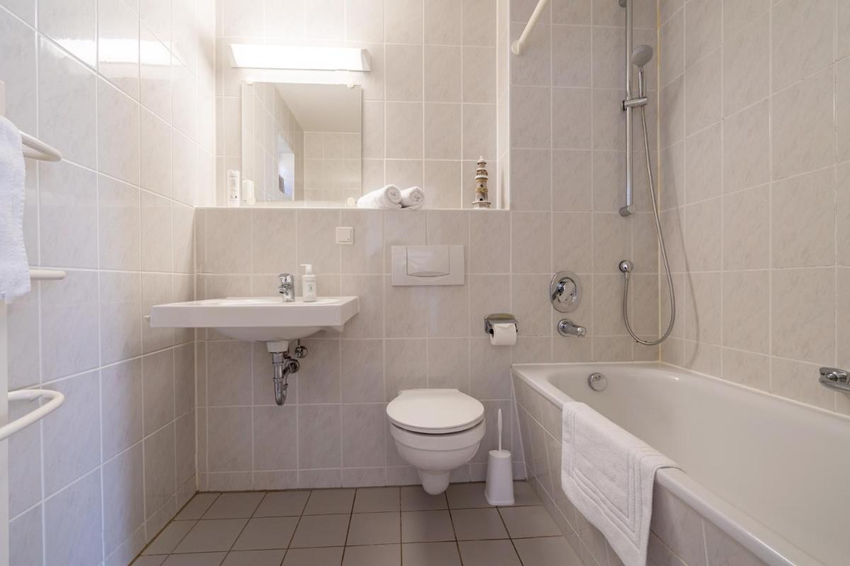 Feriendorf Rugana - Klassik Appartement mit 1 Schlafzimmer und Terrasse A33 - Housity