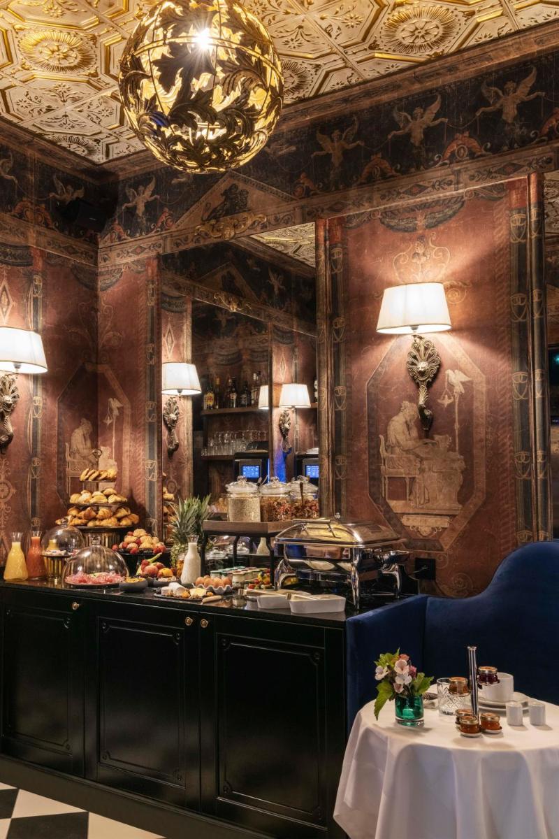Nourriture dans l'hôtel ou à proximité