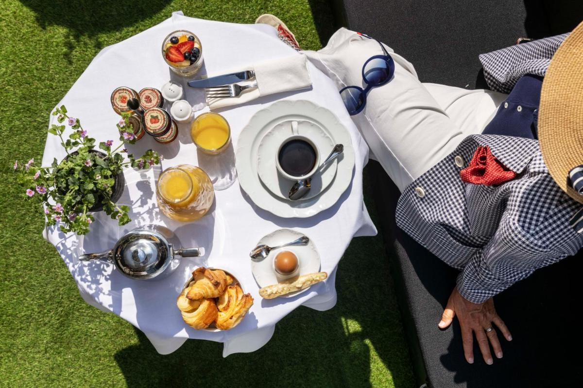 Nourriture dans l'hôtel ou à proximité