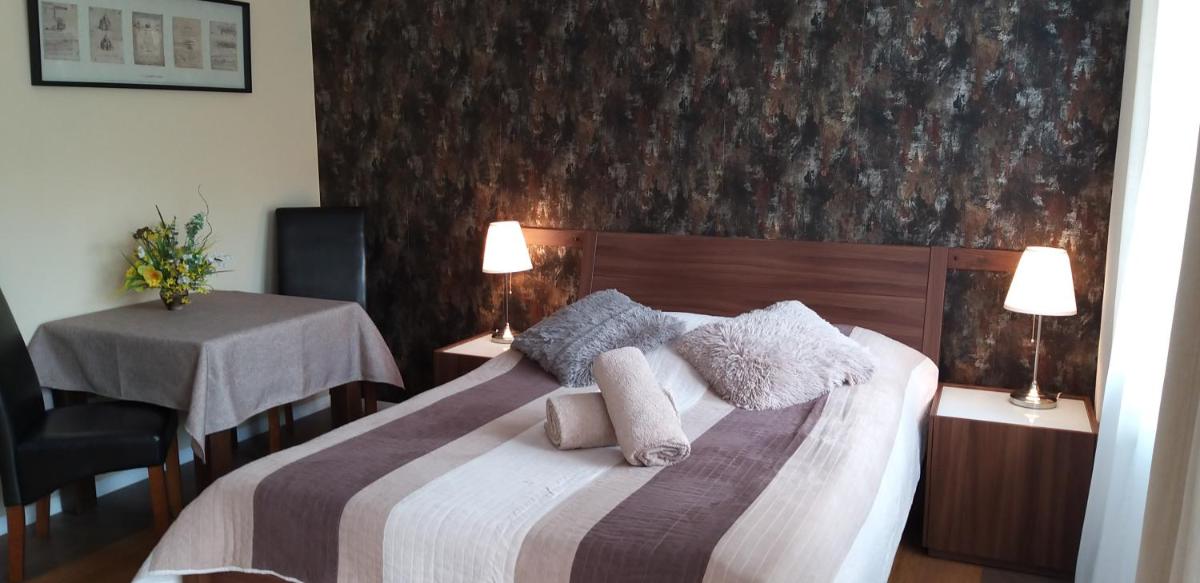 Apartament Czekoladowy - Housity