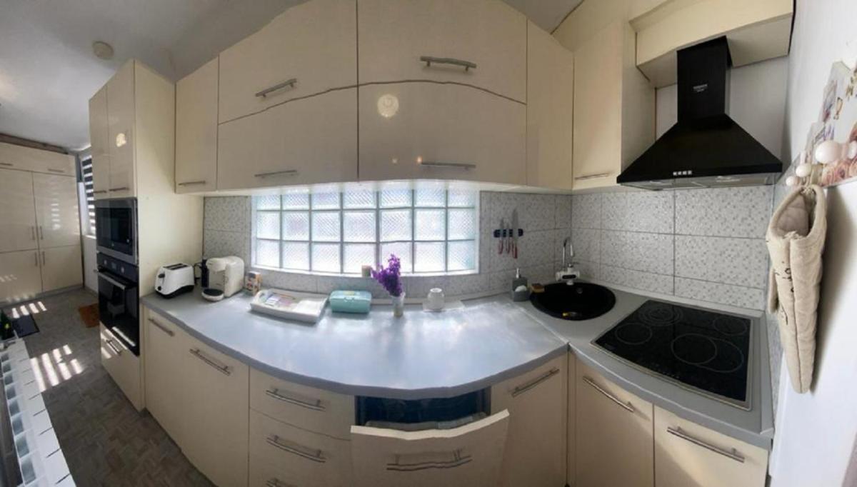 SunRise Apartament - Housity