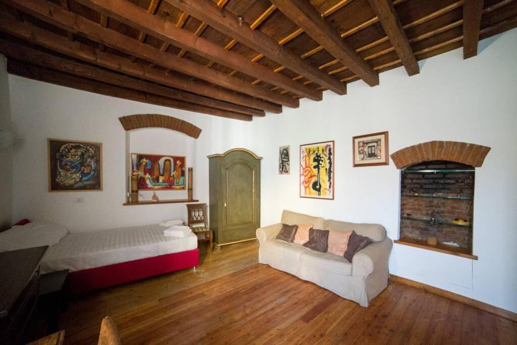 Suitetrails - HBHALL Navigli 2 Apartment