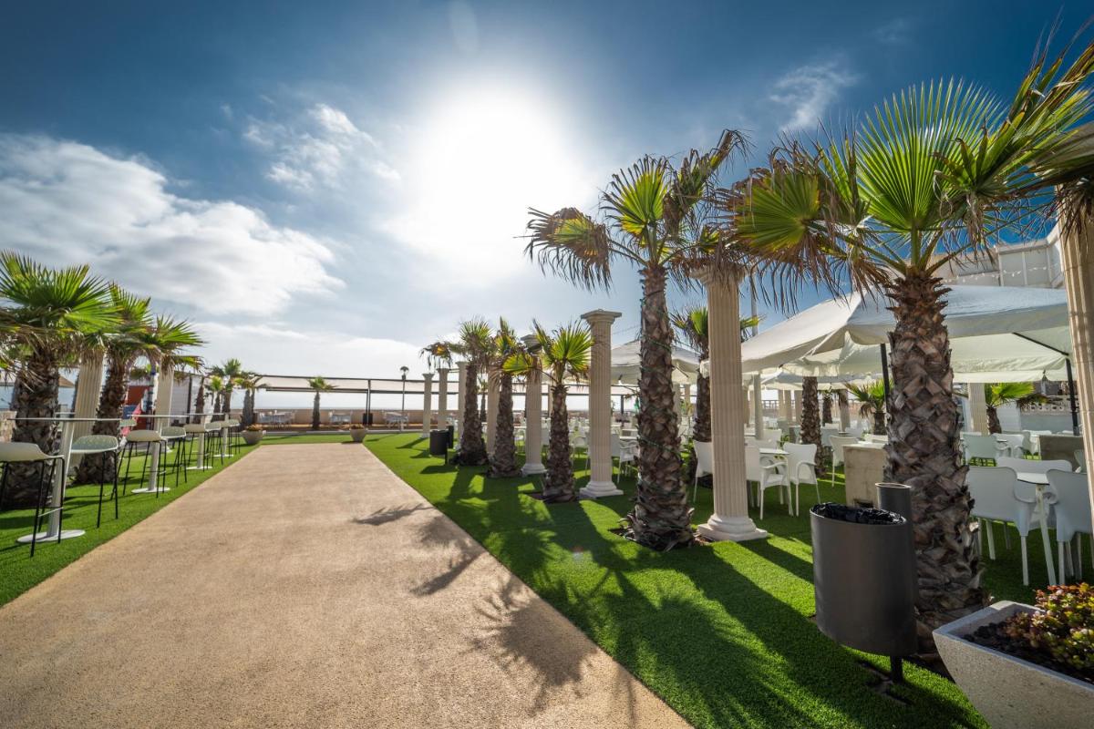 Jardín al aire libre en Hotel & Spa Entremares