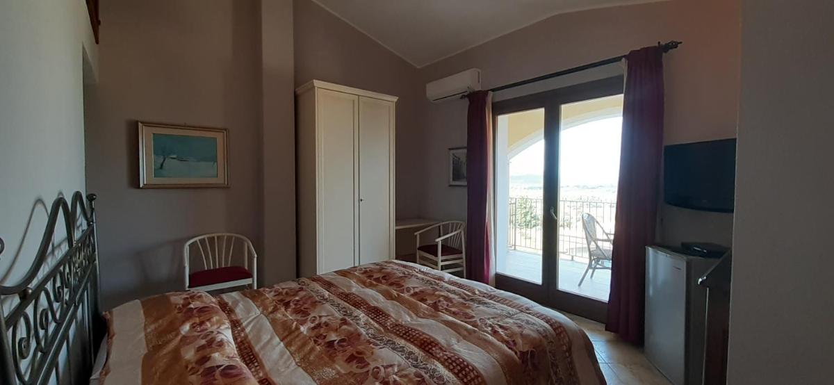 Affittacamere Belvedere La Peonia - Housity