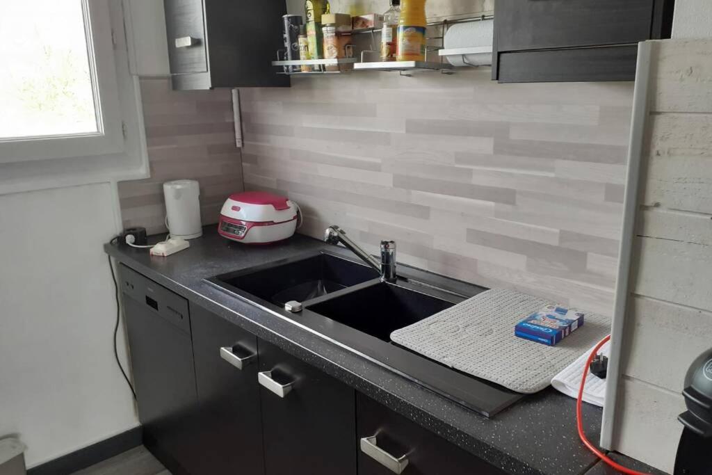 Appartement proche Espace Anjou - Housity