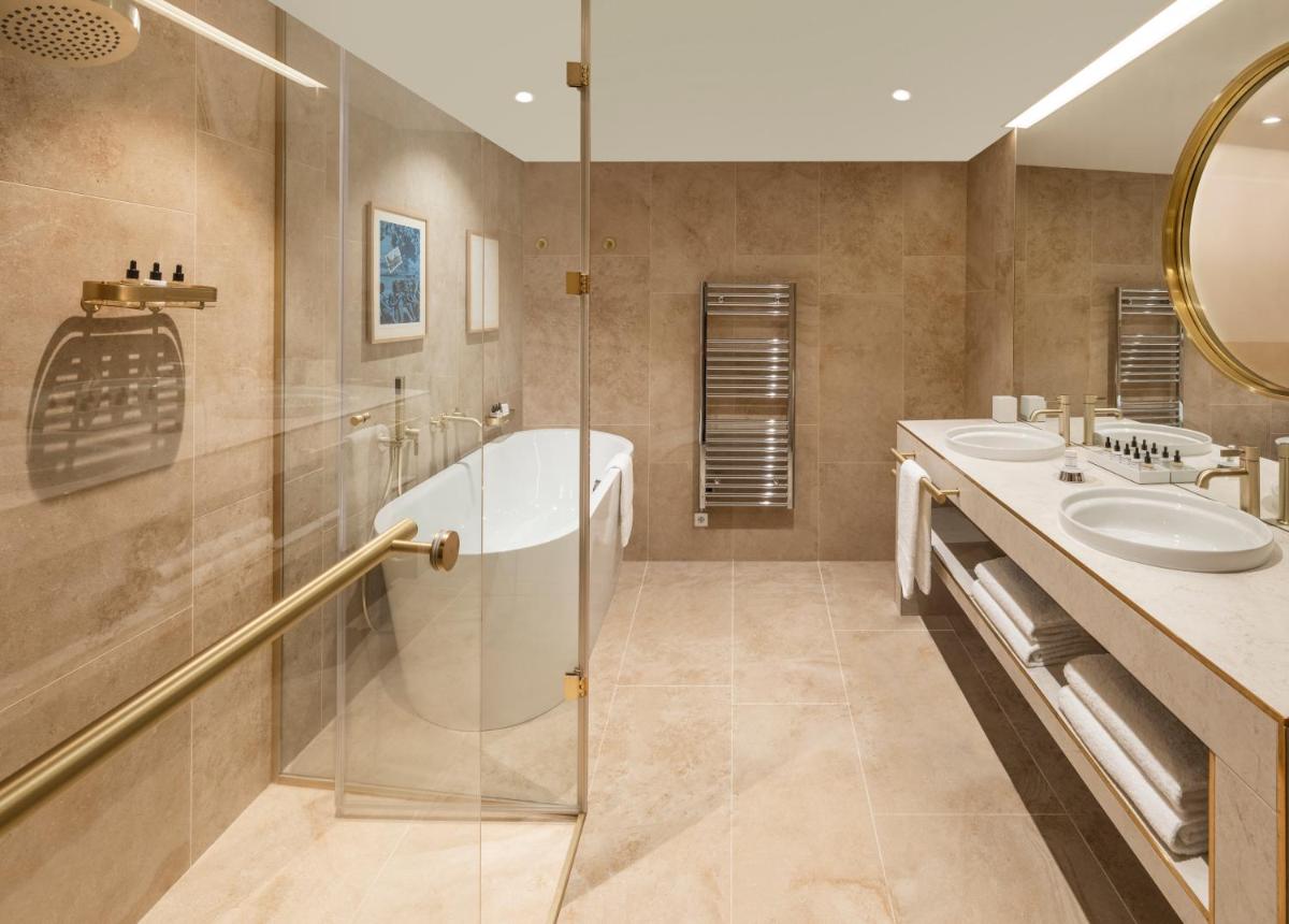 Salle de bains dans l'établissement Maison Albar Hotels L’Imperator