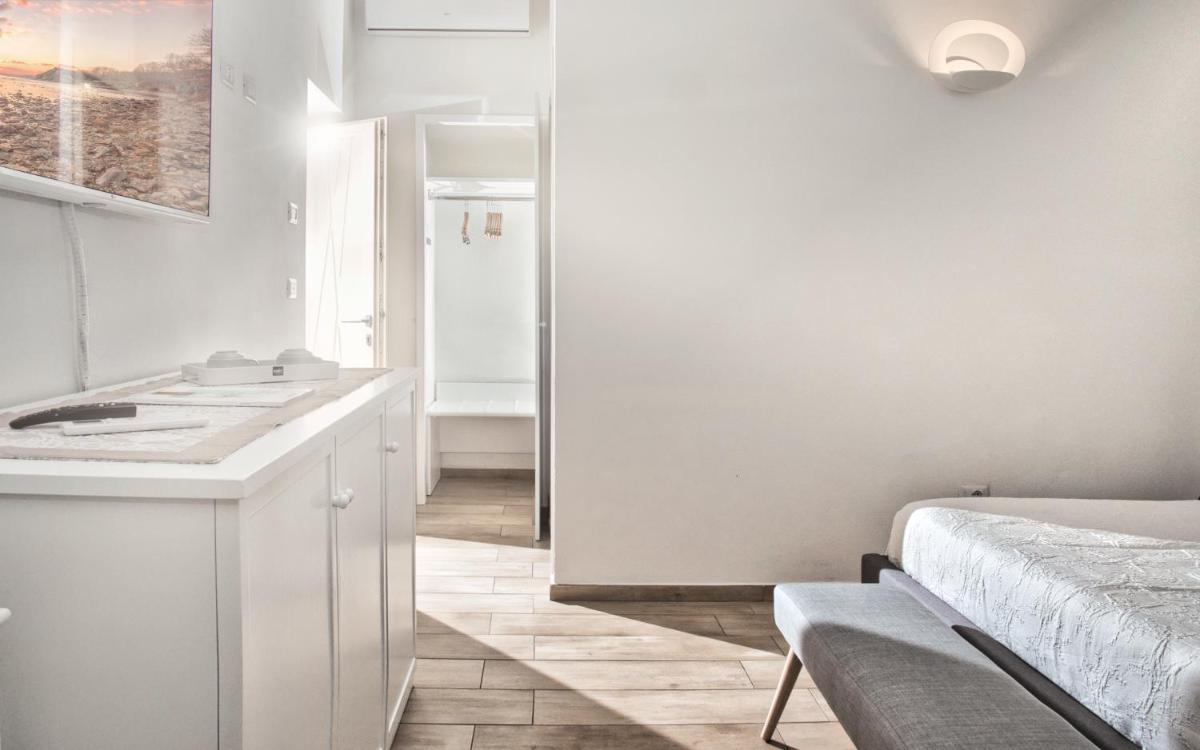 Smart Suite & Apartments - Housity