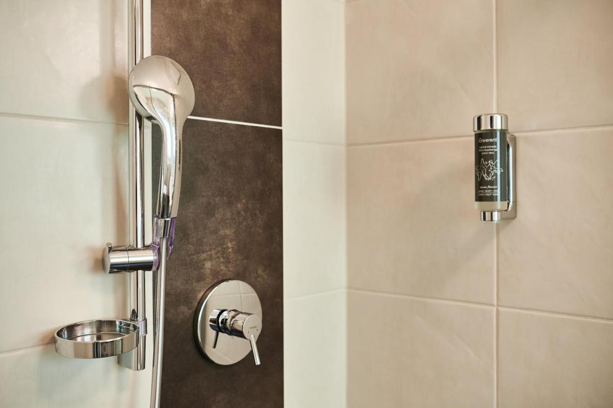 Suitetrails - EVI APARTMENTS via we rent