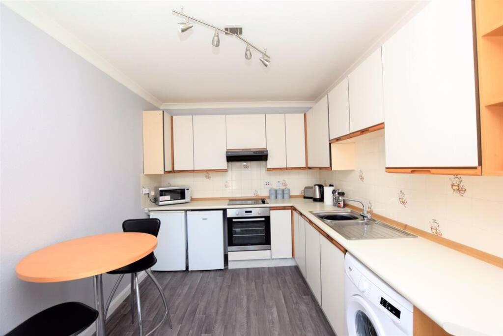 Janie’s One bedroom house, Lybster, NC 500 - Housity