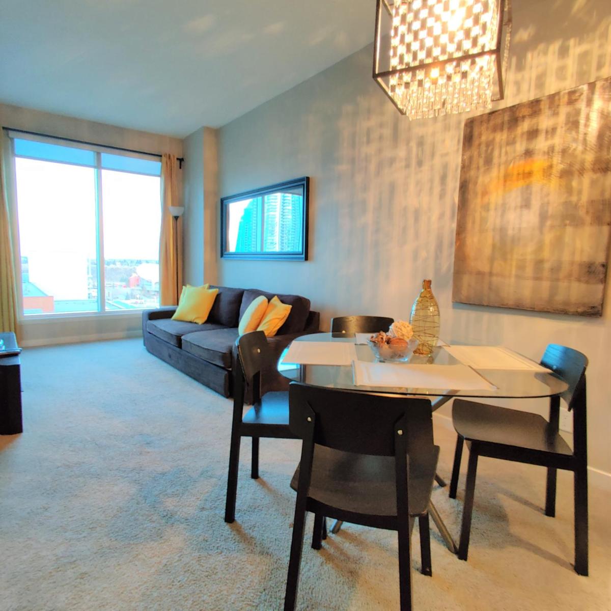 Monki Di Executive Suites - Alura - Housity
