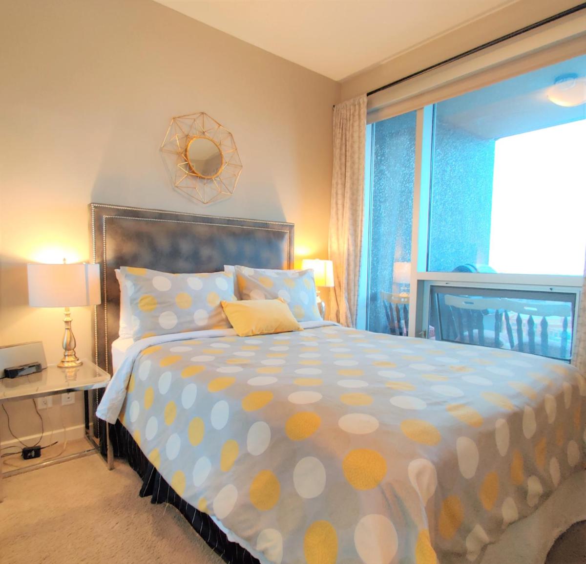 Monki Di Executive Suites - Alura - Housity
