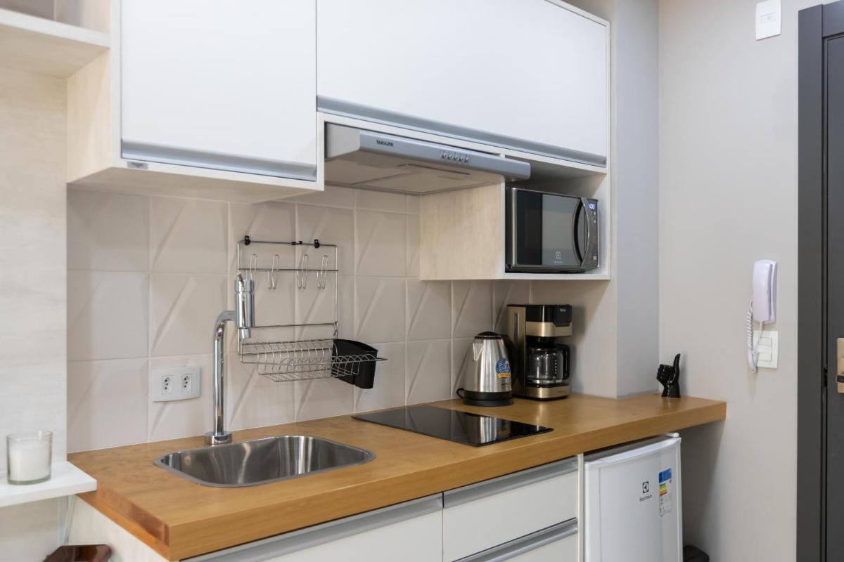 Studio A Lenzi - AYN062 - Housity