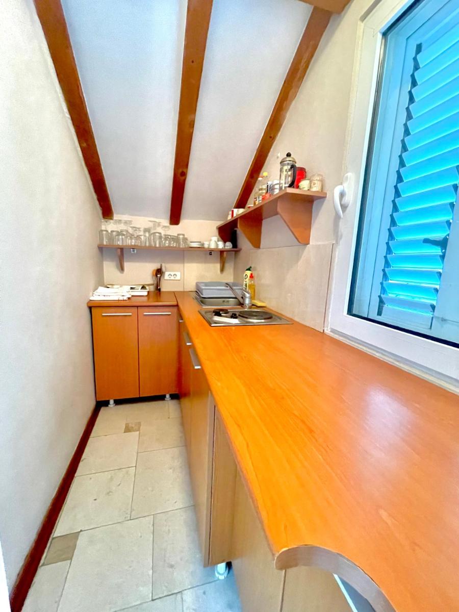 Villa Casa di Pietra - Budva Old town - Hizvo