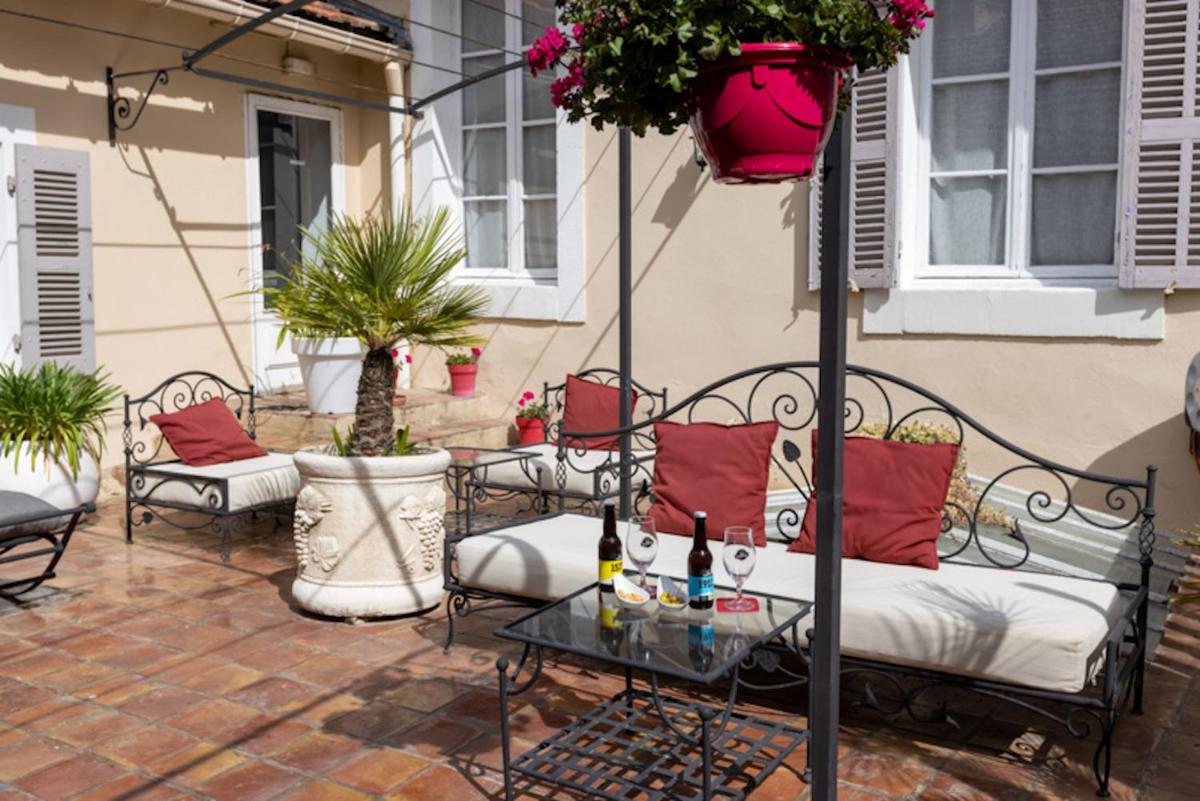 Suitetrails - Best Western Le Comtadin