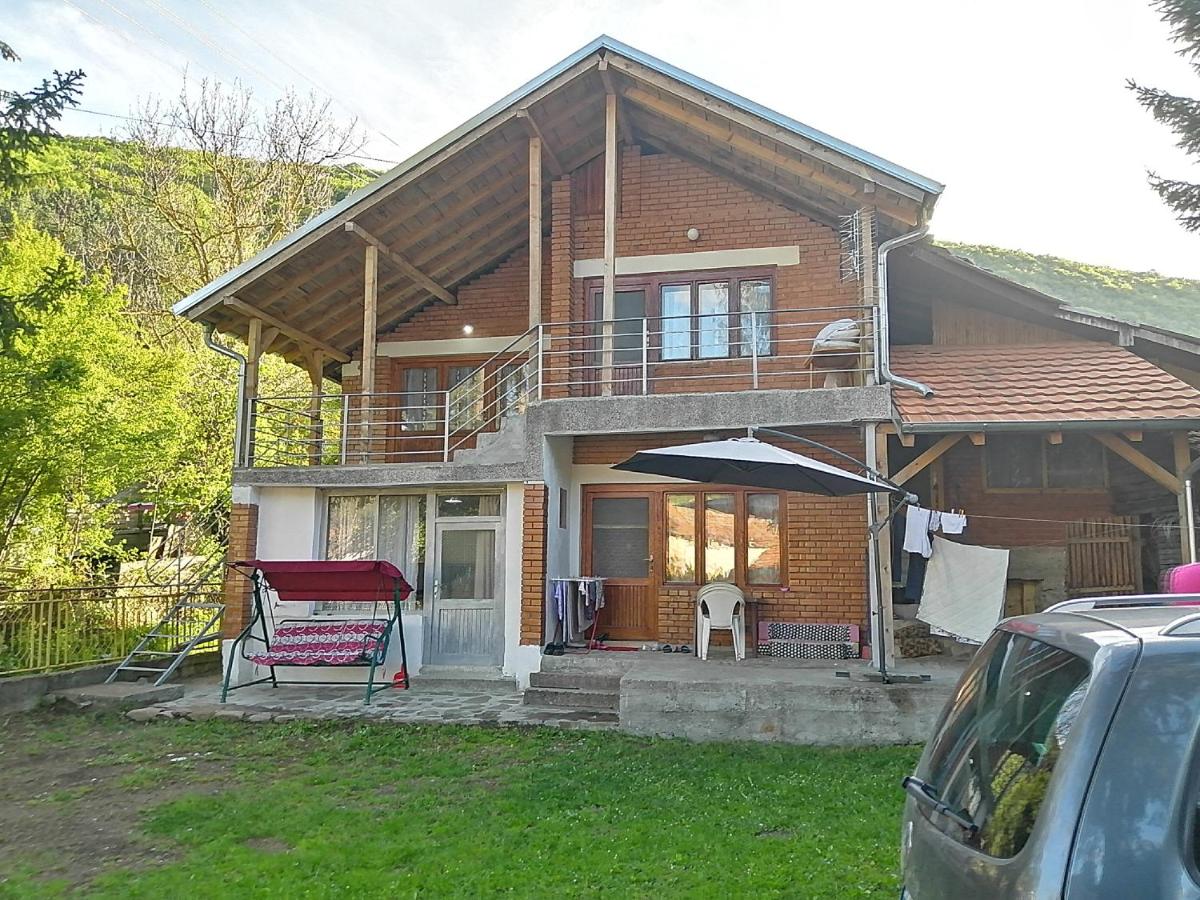 Vila Jova - Housity