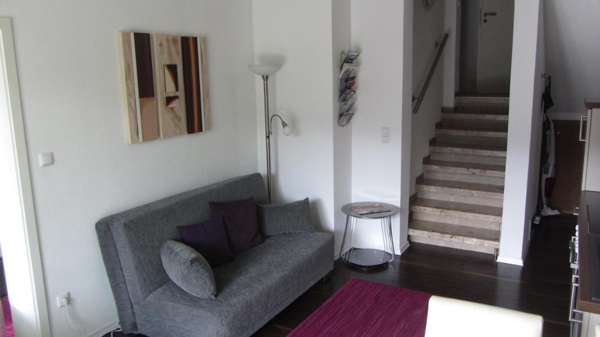 Ferienwohnung Pension am Weinberg - Housity
