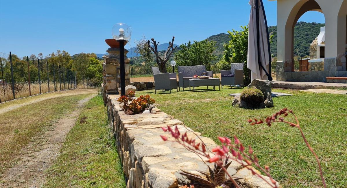 House Castiadas tra Mare e Montagna - Housity