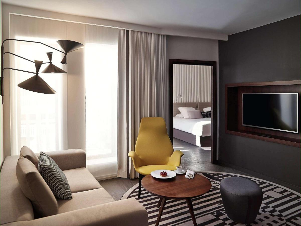Coin salon dans l'établissement Molitor Hotel & Spa Paris - MGallery Collection