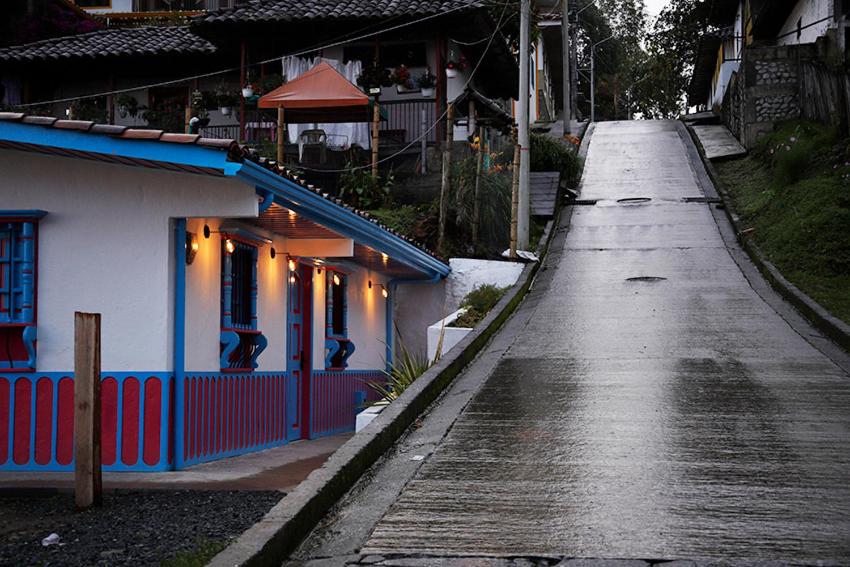 Casa Adelina - Housity