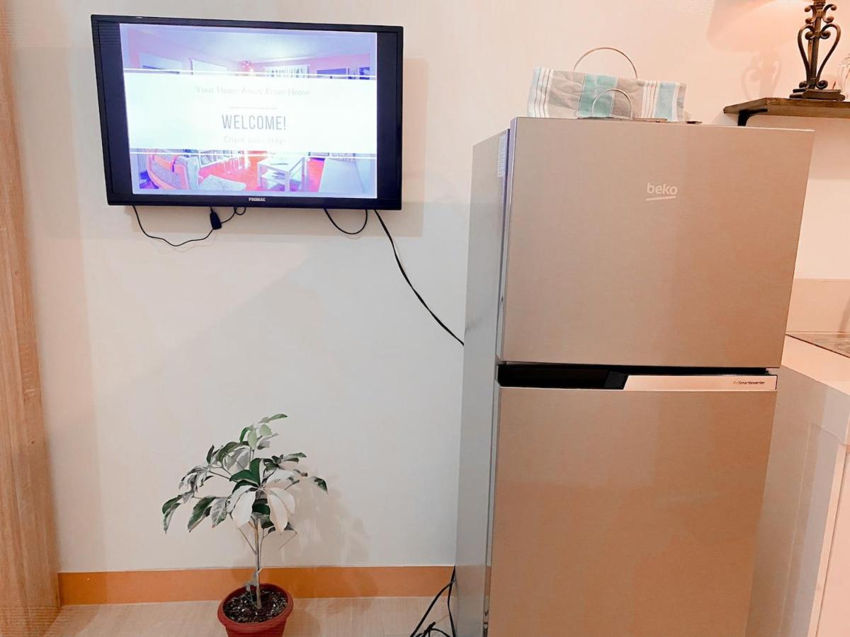 Trees Residences Quezon City P&P Homestay - Housity
